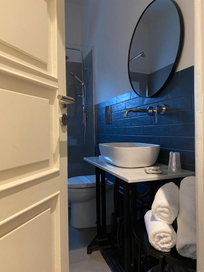 Deluxe Room,1372591253:JPEG